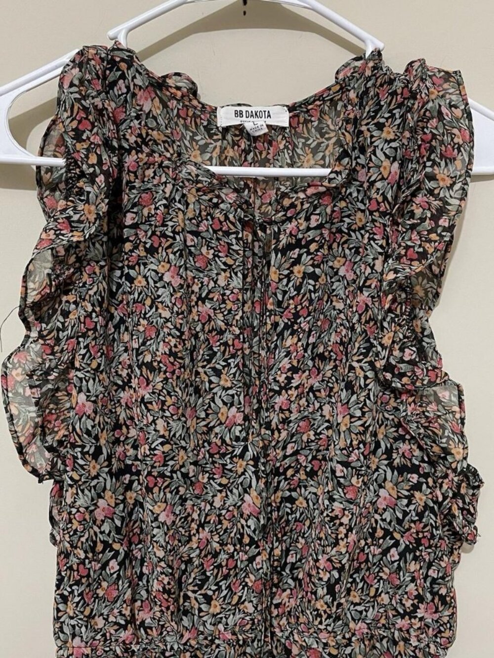 Women_s Size L Floral Chiffon Ditsy